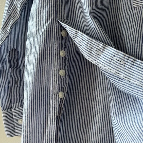 Madewell Side Button Striped Popover Shirt β’ XS β’ Blue and White Stripes - Picture 5 of 13